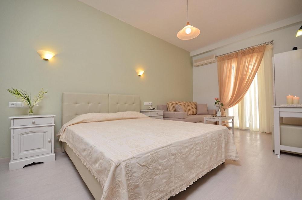 Aparthotel Blue Sky Naxos City Exterior foto