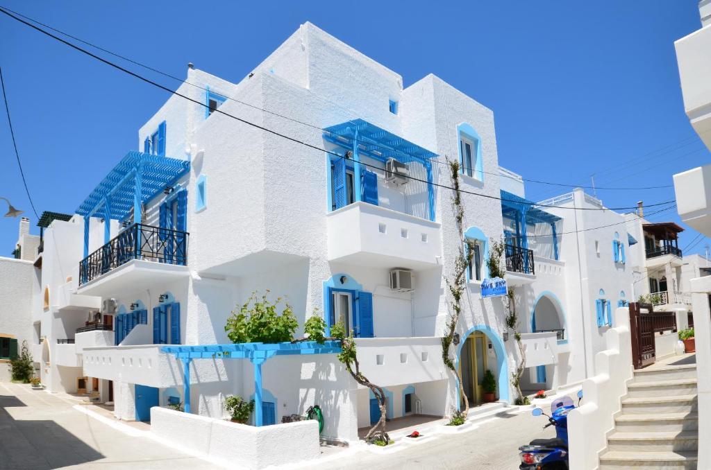 Aparthotel Blue Sky Naxos City Habitación foto
